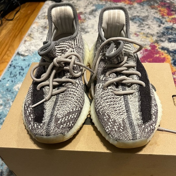 yeezys size 6.. worn once. great condition. love them but they are too big. - Picture 1 of 8